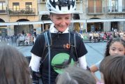La santiaguesa Anuska Gil recorre en patines la Ruta Jacobea como homenaje a las mujeres