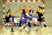 Itxako vence en el partido ante el Cleva León 30-25