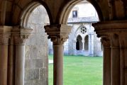 Tierras de Iranzu reedita el ciclo de visitas teatralizadas al monasterio  de Iranzu