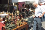 Veintidós anticuarios en el X Mercado de Antigüedades y Almoneda