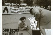 CALLE MAYOR 123 - 500 LAZOS PARA 500 DÍAS DE SECUESTRO