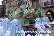 CALLE MAYOR 333 - LA PROCESIÓN RECORRIÓ LAS CALLES DE ESTELLA