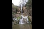 Gélida  caída de hielo