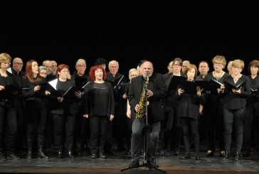 Gran éxito del espectáculo solidario ‘Voces contra el Cáncer’