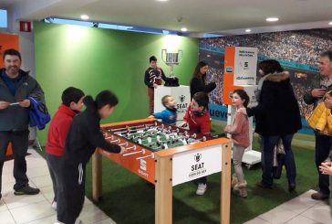 La Copa del Rey visitó el concesionario Auto Ega de Estella