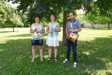Anabel y Mirentxu Duval - Bodas de plata para las Gaiteras Iturrieta