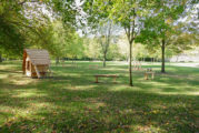 Los Llanos estrenan parque infantil de madera