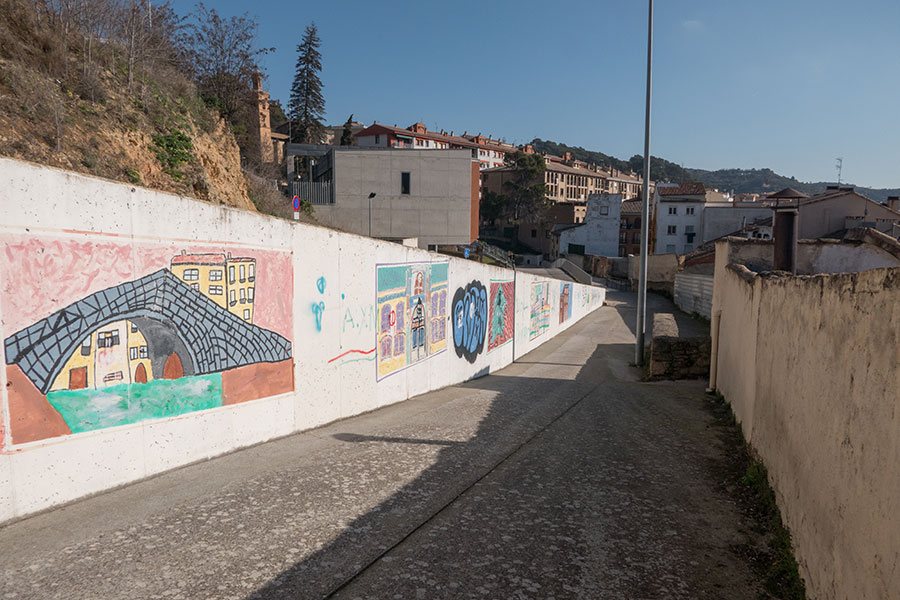 Dos espacios para grafitis que fomenten la creatividad