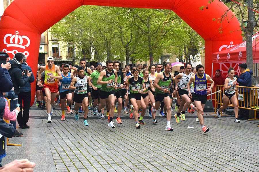 La carrera de 10 y 5 km del Club Atlético Iranzu reunió a 129 participantes