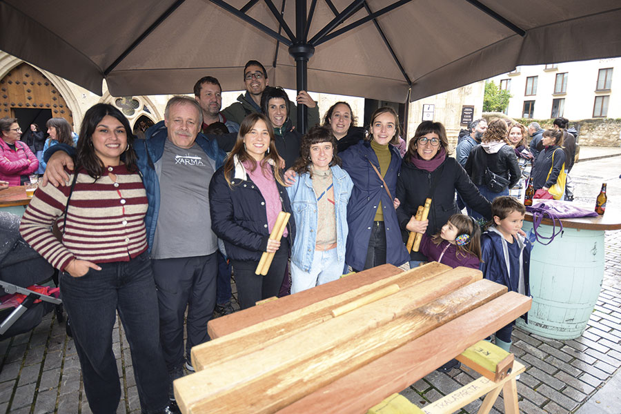 ASOCIACIONES – Lizarrara Txalaparta Elkartea – La txalaparta suena joven en Estella-Lizarra