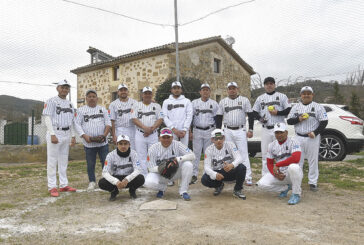Valdelobos da cabida a la práctica del softball