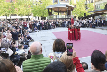 Más de 600 bailarinas celebraron el Día de la Danza en las calles