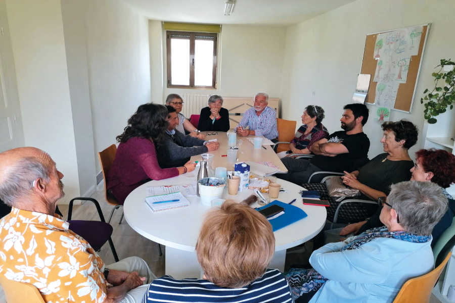 Encuentro para tejer una red de apoyo vecinal en la Mancomunidad Andia