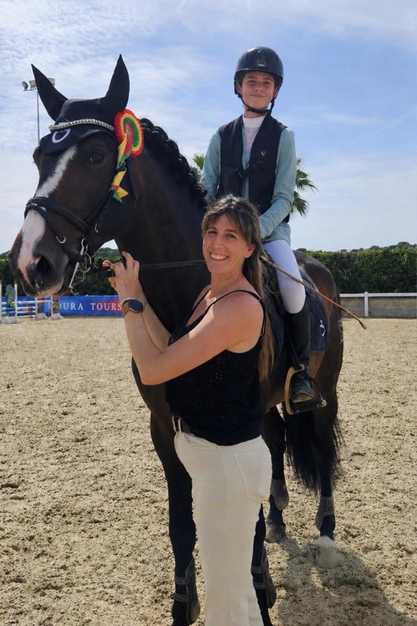 ENTREVISTA – Carlota Díaz Lanzón – Amazona – “El salto es una modalidad con mucha adrenalina”