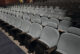 Los cines recuperan su actividad tras renovar las butacas y el escenario
