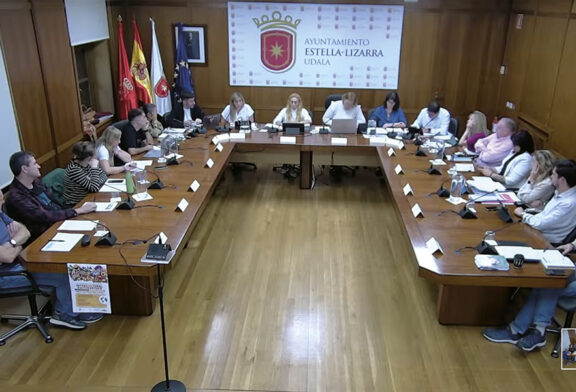El PSN exige informes sobre el cumplimiento de los contratos de limpieza viaria y de la gestión del polideportivo municipal